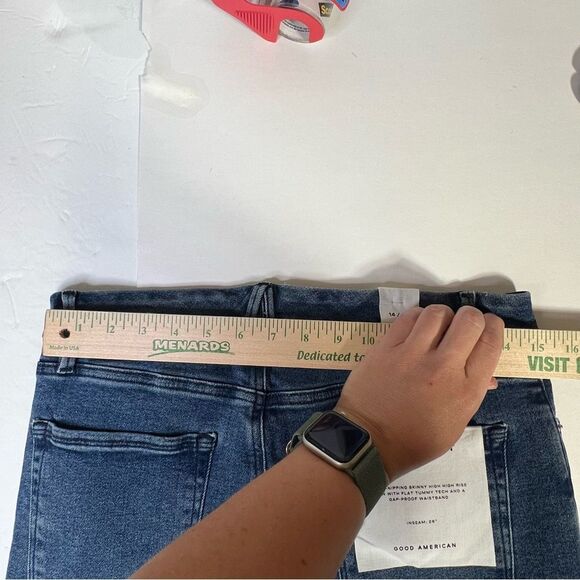 Nwt size 14/32 Good American Good Waist Crop Jeans - Picture 13 of 14